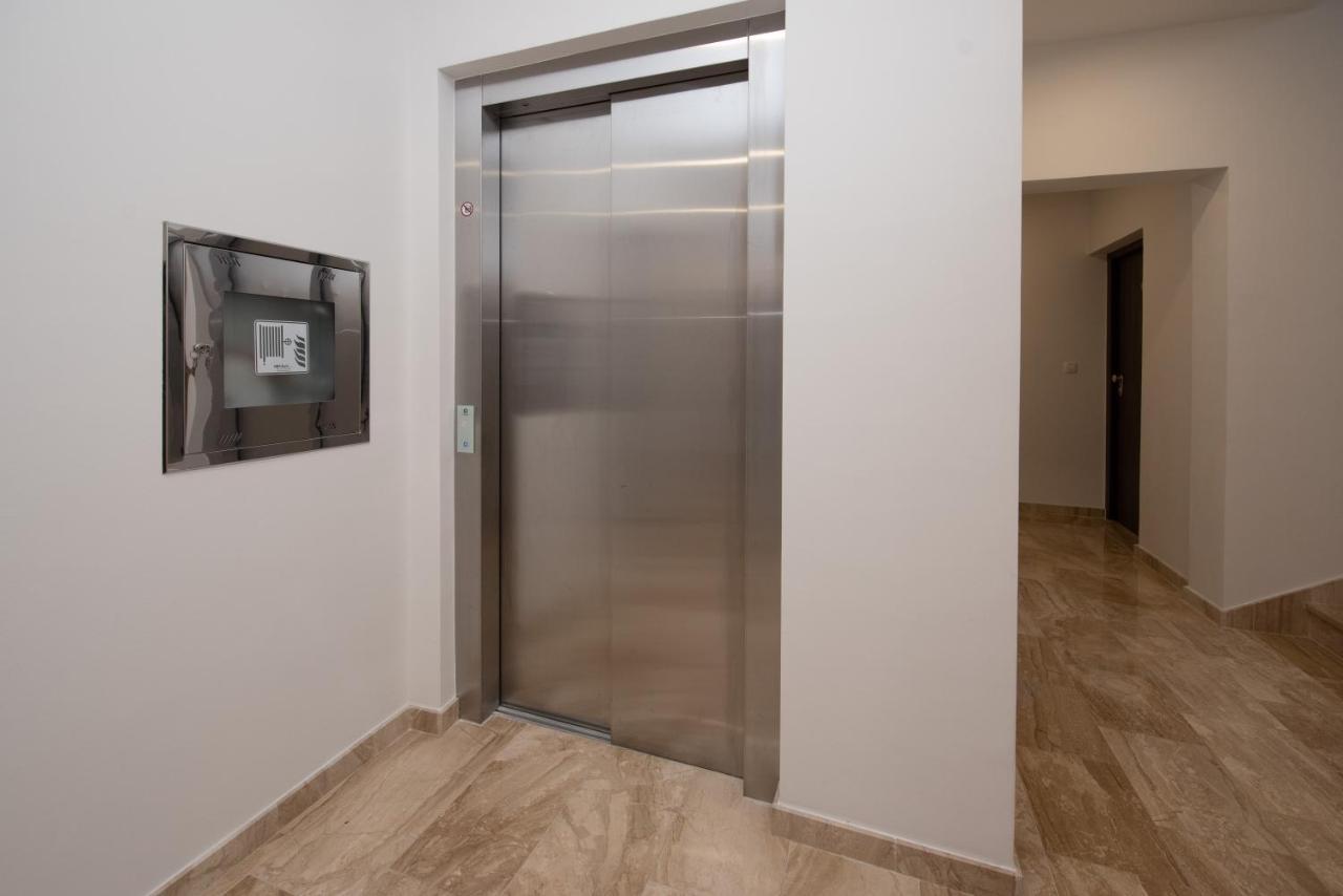 Apartment Katicic สปลิท ภายนอก รูปภาพ