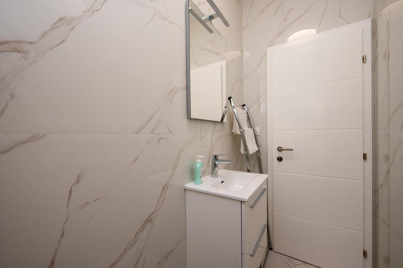 Apartment Katicic สปลิท ภายนอก รูปภาพ