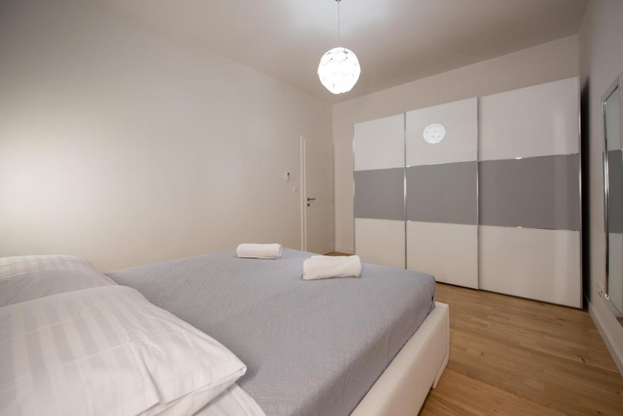 Apartment Katicic สปลิท ภายนอก รูปภาพ