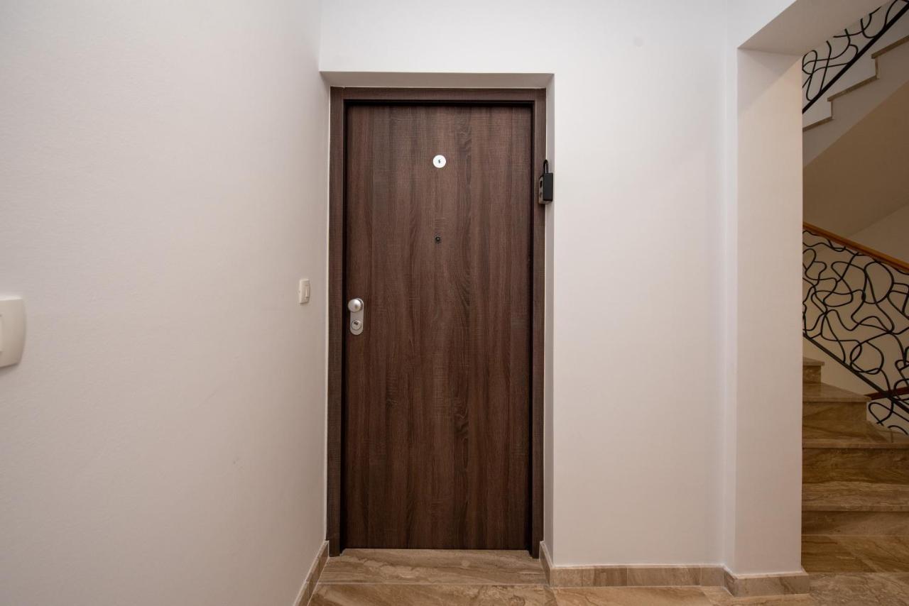 Apartment Katicic สปลิท ภายนอก รูปภาพ