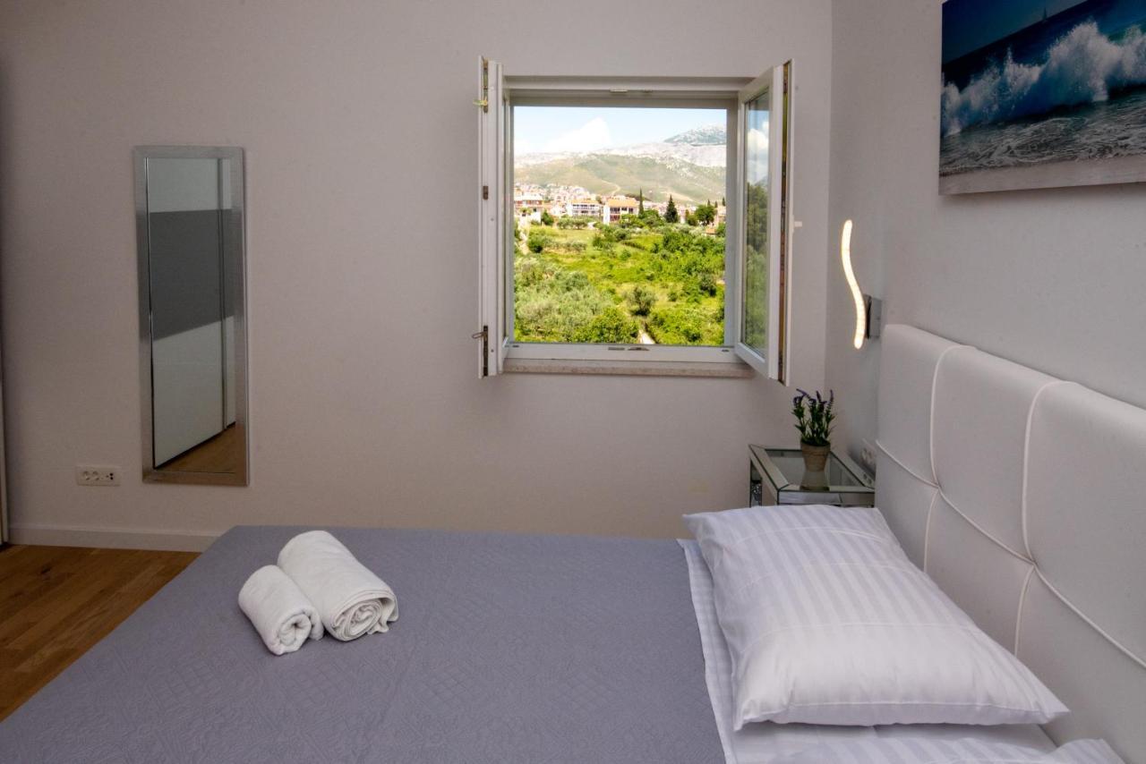 Apartment Katicic สปลิท ภายนอก รูปภาพ