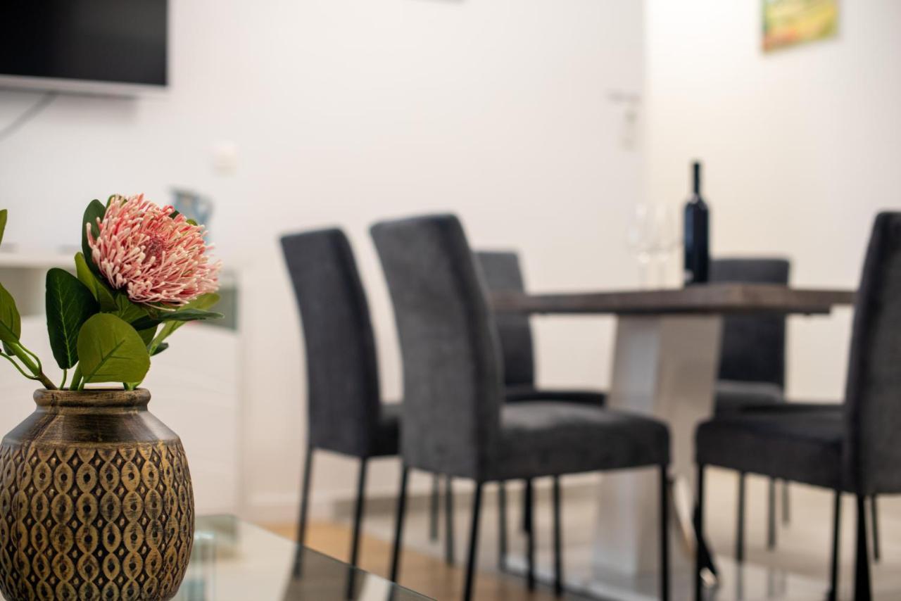 Apartment Katicic สปลิท ภายนอก รูปภาพ